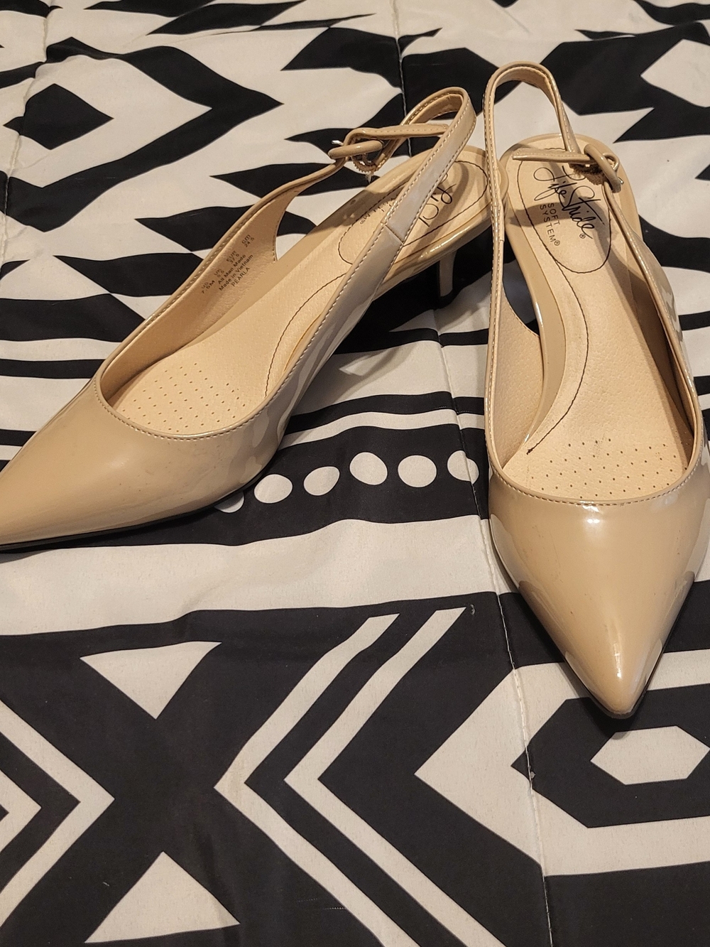 Life Stride Beige Patent Slingback Pointed Toe Pumps